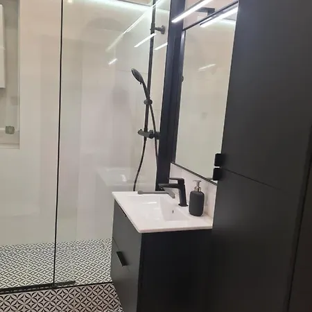 Apartament 2 Pokojowy, 50m2 W Samym Centrum Gdyni グディニャ